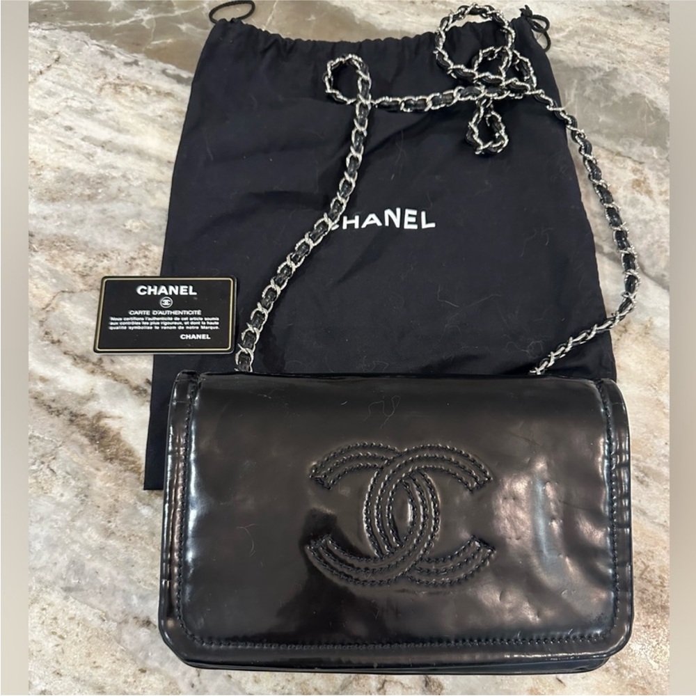 Chanel black patent leather silver chain hardware crossbody bag. W the dustbag!